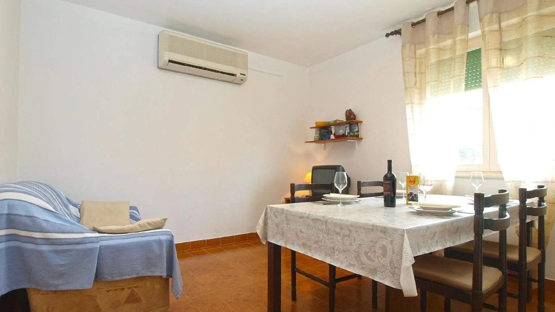 Apartment Ferienwohnung Fuer 5 Personen Ca 70 Qm In Pula-Fondole, Istrien Istrische Riviera Stinjan